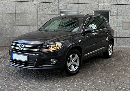 VW Tiguan Volkswagen 1.4 TSI 92 BMT LOUNGE Sport & Style L...