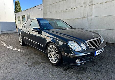 Mercedes-Benz E 320 Avantgarde