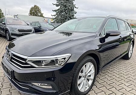 VW Passat Variant Volkswagen Passat Var 2.0 IQ.Matrix Navi Leder Virtual Pano