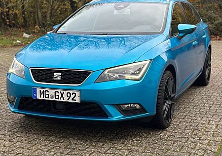 Seat Leon ST 1.6 TDI Ahk 1. Vorbesitzer Scheckheft