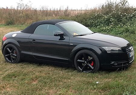 Audi TT Roadster 2.0 TFSI S tron.,S-Line,Schaltwippen