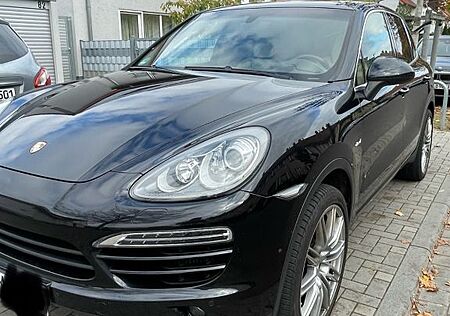 Porsche Cayenne Diesel - Approved Garantie bis Juni 2026