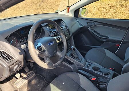 Ford Focus 1,0 EcoBoost 74kW - Nicht Fahrtauglich