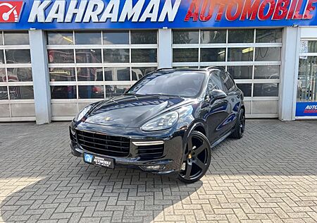 Porsche Cayenne Turbo S Panorama/ 23 Zoll