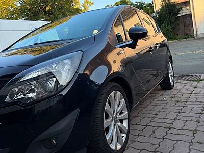 Opel DRINGEND ZUM VERKAUF Opel Meriva 1.4 Turbo