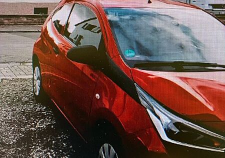 Toyota Aygo (X) Aygo (X) 1,0-l-VVT-i x x