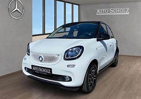 Smart ForFour 66 kW turbo twinamic COOL&AUDIO+PANO+JBL