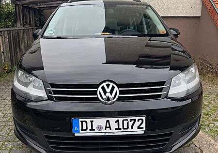 VW Sharan gebraucht kaufen VW Sharan Volkswagen 2.0 TDI 4MOT BMotion Tech Trendline T...