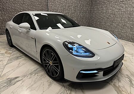 Porsche Panamera 4 E-Hybrid