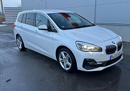 BMW 2er 220 Gran Tourer 220d xDrive Steptronic Luxur...