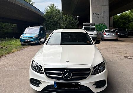 Mercedes-Benz E 220 d 4MATIC Autom. -