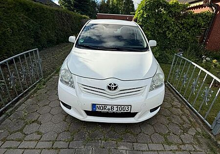 Toyota Verso 2.0l D-4D