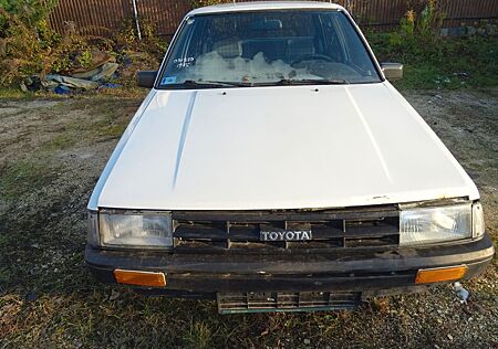 Toyota Corolla sedan diesel