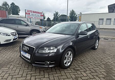 Audi A3 Sportback 1.2 TFSI Attraction*ALU*NAVI*PDC