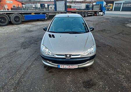 Peugeot 206 1.4 /Klima/Tüv Neu