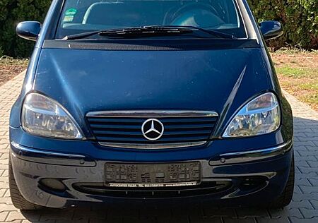 Mercedes-Benz A 190 ELEGANCE Elegance