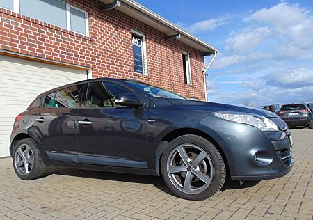 Renault Megane III Lim. 5-trg. BOSE Edition*Navigation