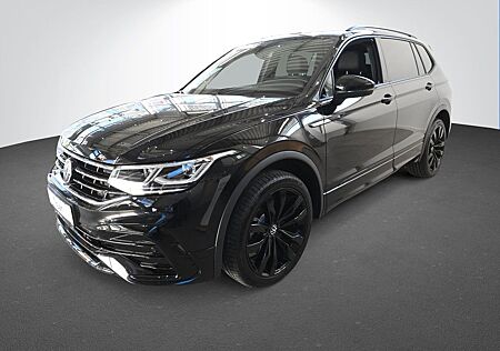 VW Tiguan Allspace Volkswagen 2.0 TDI Automatik R-Line 4Motion