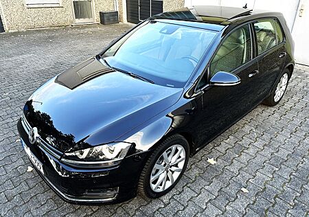 VW Golf Volkswagen 1.4 TSI DSG BMT Highline*PANO*BI-XENON*NAVI
