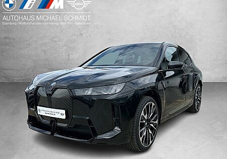 BMW iX xDrive60 // neues Modell // 611km elektrische
