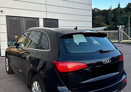 Audi Q5 3.0 TDI quattro TÜV NEU