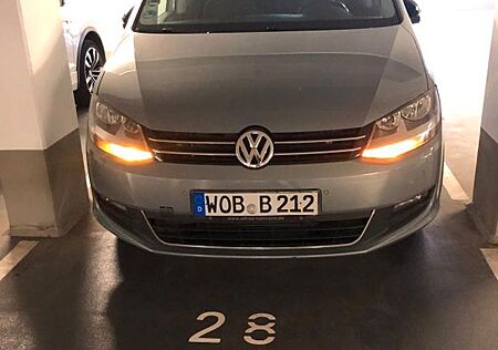 VW Sharan Volkswagen 2.0 TDI BlueMotion Technology Highlin...