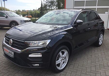 VW T-Roc Volkswagen Anhängerkupplung+Navigation+Sitzheizung !