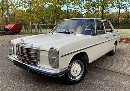 Mercedes-Benz 200 1.HAND TÜV NEU SERVO SCHIEBEDACH H-KENNZEICH