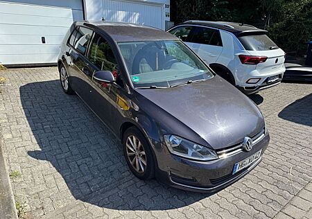 VW Golf Volkswagen 1.6 TDI BMT Comfortline Comfortline