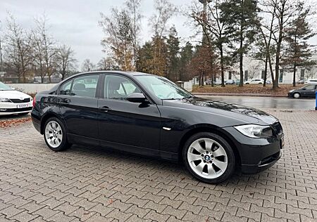 BMW 318i E90