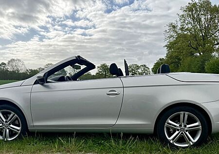VW Eos Volkswagen 2.0 TDI BlueMotion Inspektion neu Navi Sitzh