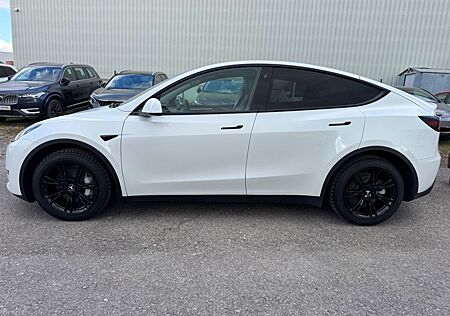 Tesla Model Y Long Range Dual AWD AHK