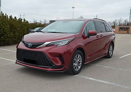 Toyota Sienna 8 Sitze Top Zustand sehr sparsam