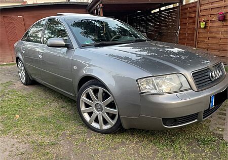 Audi A6 2.5 TDI multitronic -