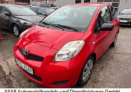 Toyota Yaris Cool 1,4 Erst 127"KM/Scheckheft