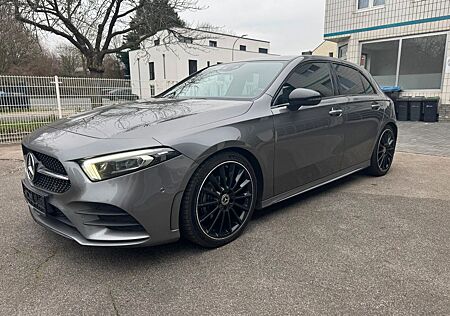 Mercedes-Benz A 200 d AMG-LINE/NIGHT/PANO/MEMORY/MATRIX/MBUX