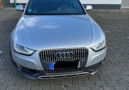 Audi A4 Allroad 2.0 TDI S tronic quattro -