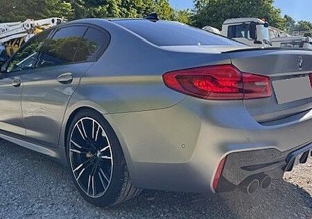 BMW M5 Competition MATT- KAREMIC-CARBON-EVENTURI 670PS