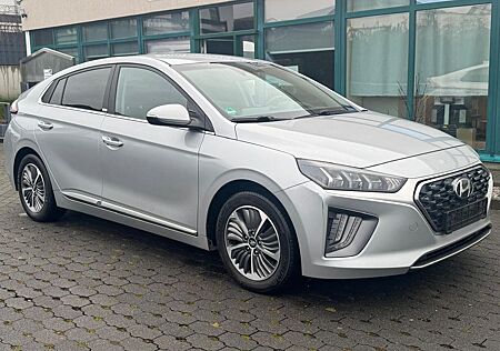 Hyundai Ioniq Style Plug-In Hybrid LED+NAVI+SHZ+VIRTUAL+