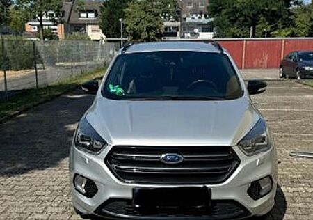 Ford Kuga 2,0 TDCi 4x4 132kW ST-Line PowerShift S...