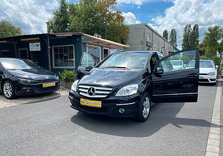 Mercedes-Benz B 180 NAVI Scheckheftgepf. Reifen Neu Sitzhz. Euro5
