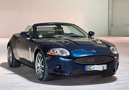 Jaguar XKR Cabriolet mit Arden Felgen u. Tuning