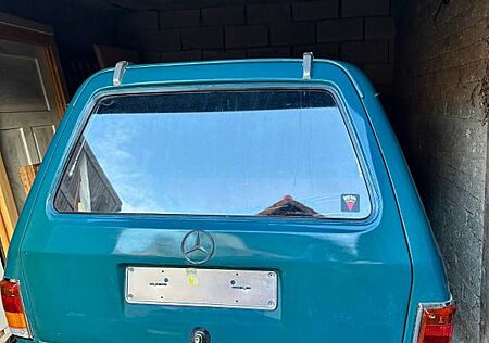 Mercedes-Benz 220 d/8