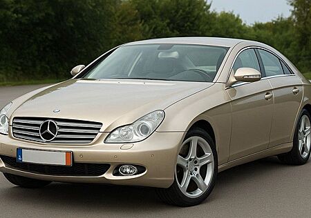 Mercedes-Benz CLS 500 +BI-XENON+DEUTSCH+SCHECKHEFT+LEDER+SHZ+