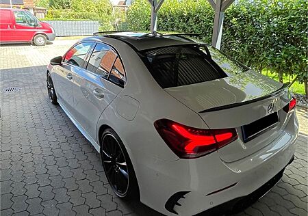 Mercedes-Benz A 35 AMG Mercedes-AMG A 35 4MATIC DCT Merced...