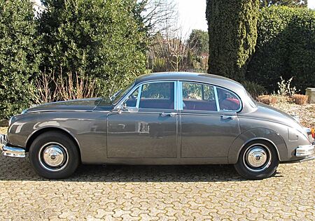 Jaguar Daimler 2,5 ltr. V8