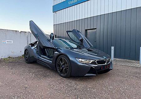 BMW i8 Protonic Dark Silver Edtion Protonic Dark...