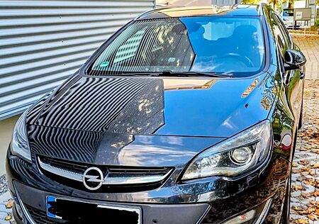 Opel Astra Sports 1.4 Turbo /Schiebedach/AHK