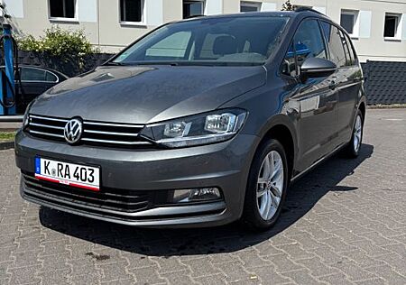 VW Touran Volkswagen 1.4 TSI Comfortline BMT 7 Sitze NAVI