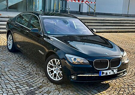 BMW 740i Exclusive Schiebedach Belüftung SoftClose